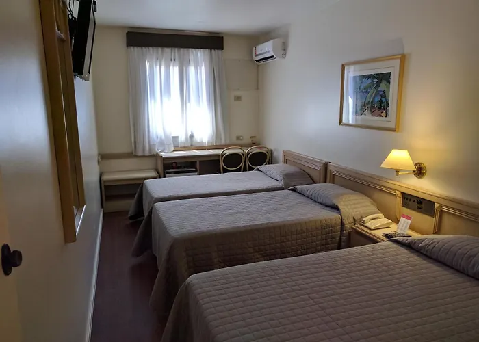 Trevi Hotel E Business