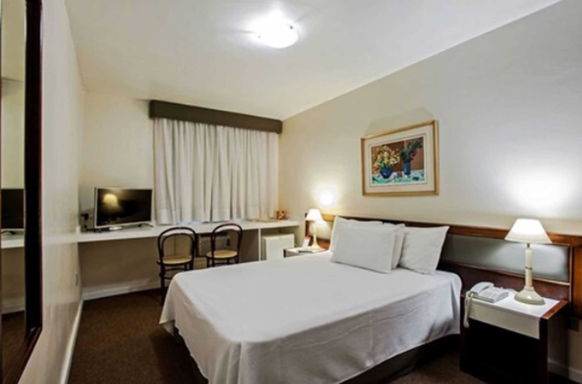 Trevi Hotel E Business 3* Curitiba