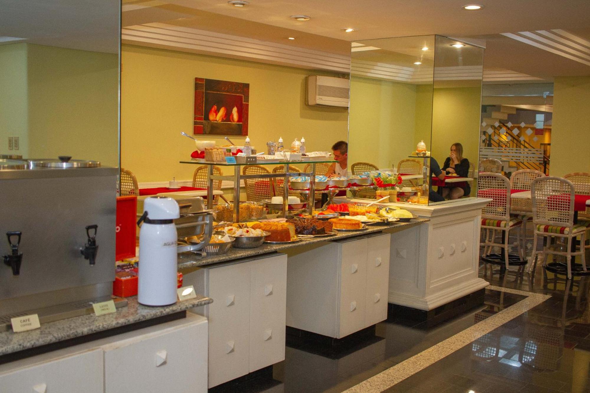 Trevi Hotel E Business Hotel 3*